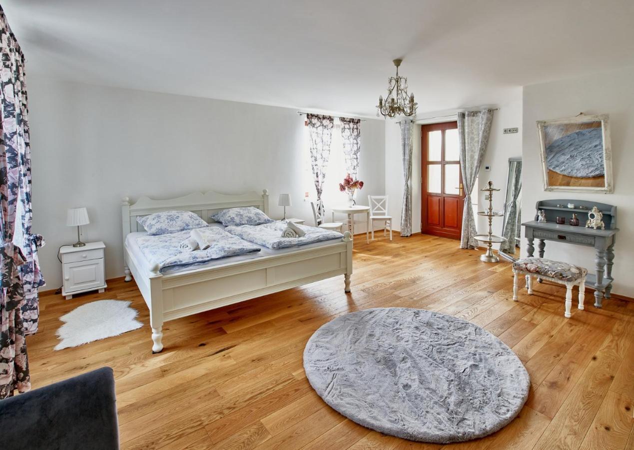 Vila Stary Mlyn Prosec pod Jestedem Exterior photo